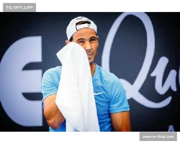 布里斯班国际赛成澳网前哨战，选手热身表现引关注